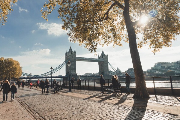 tower bridge london